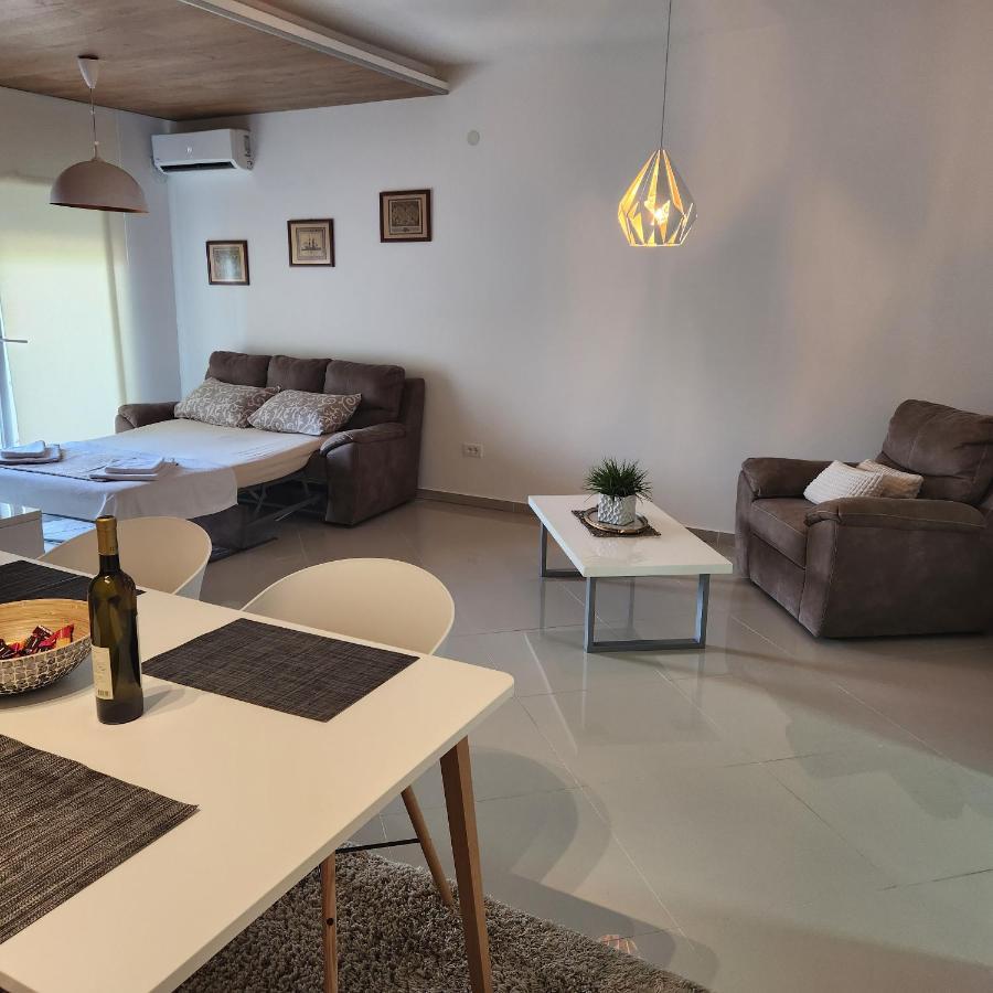 באר Marija Apartmani מראה חיצוני תמונה